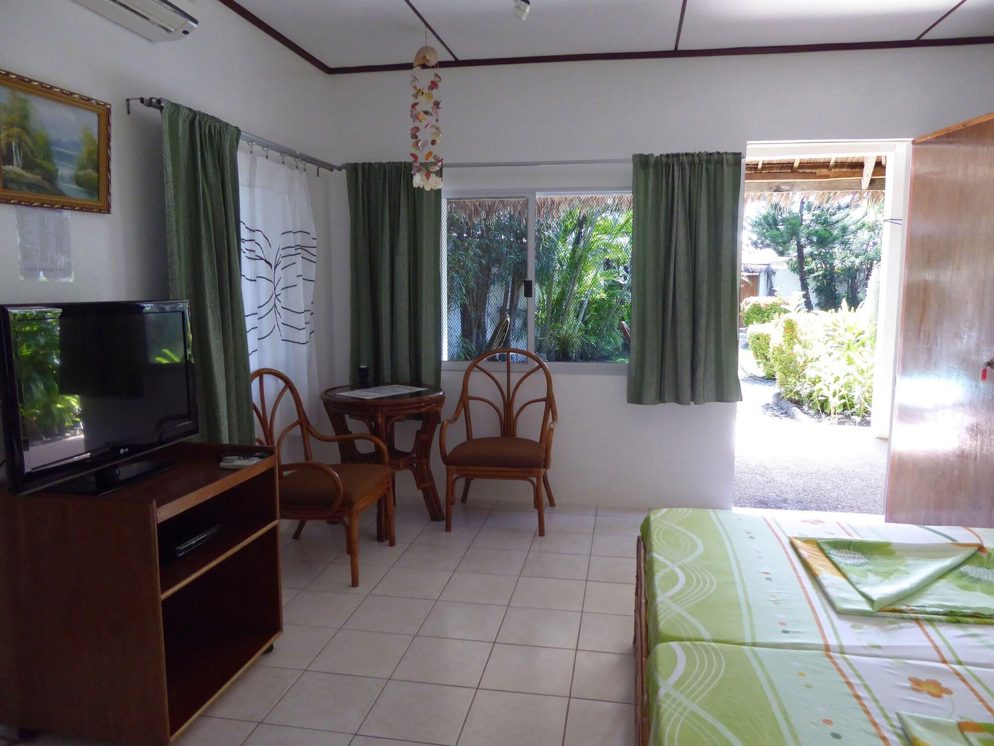 Marcosas Cottages Resort Moalboal Extérieur photo