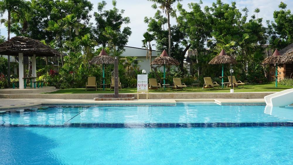 Marcosas Cottages Resort Moalboal Extérieur photo