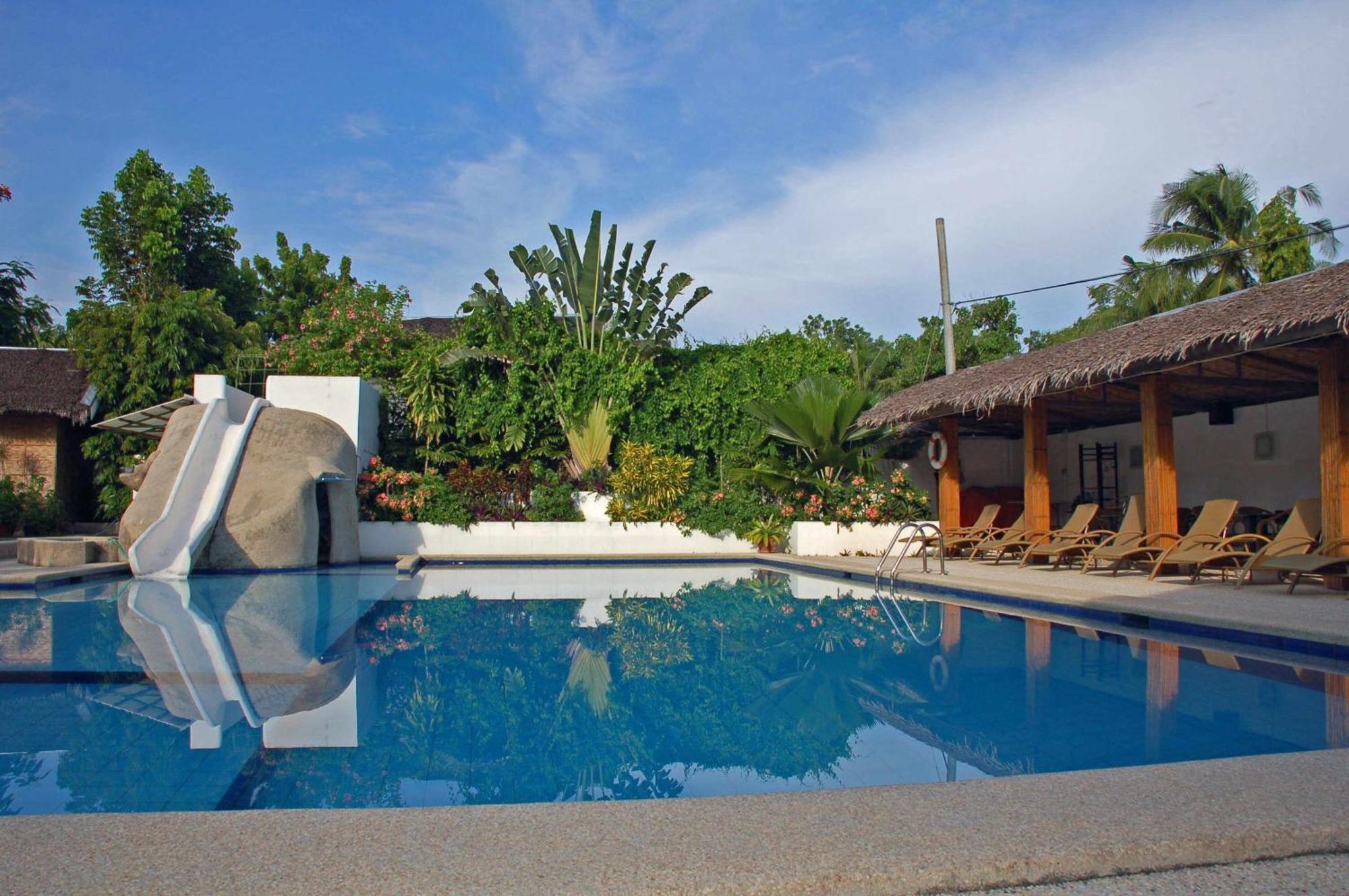 Marcosas Cottages Resort Moalboal Extérieur photo