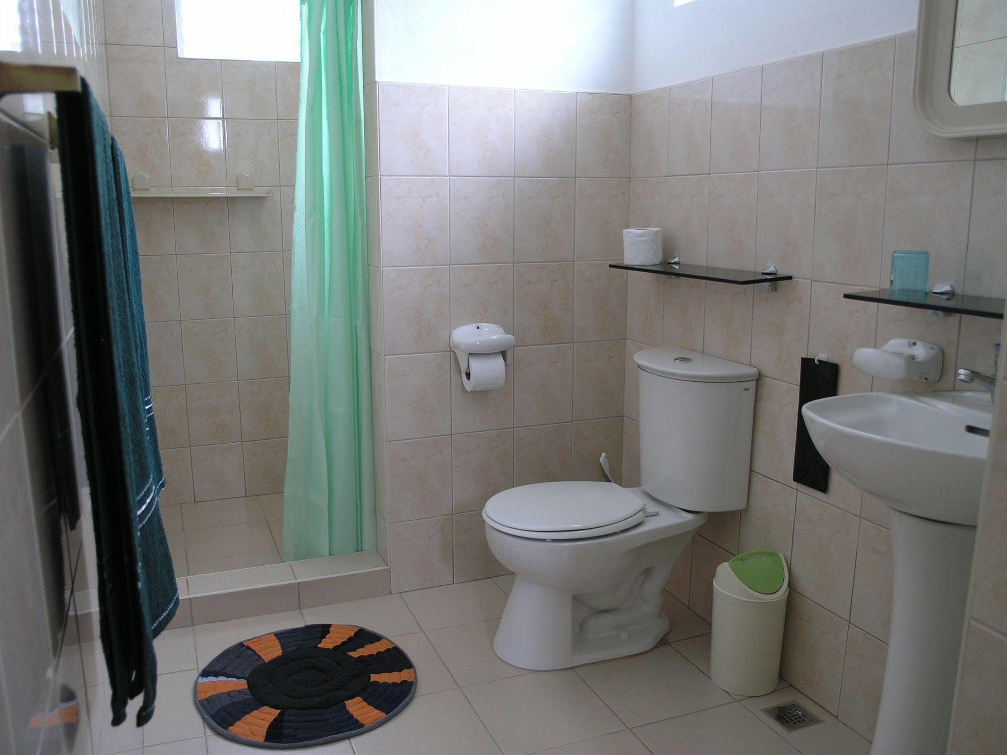 Marcosas Cottages Resort Moalboal Extérieur photo