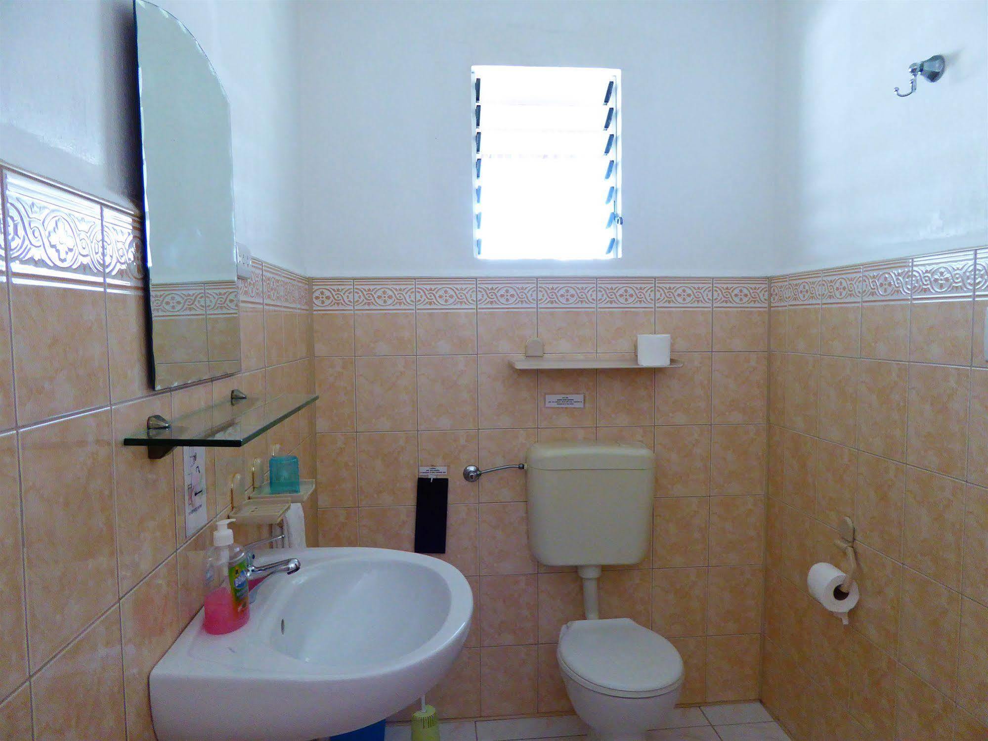 Marcosas Cottages Resort Moalboal Extérieur photo